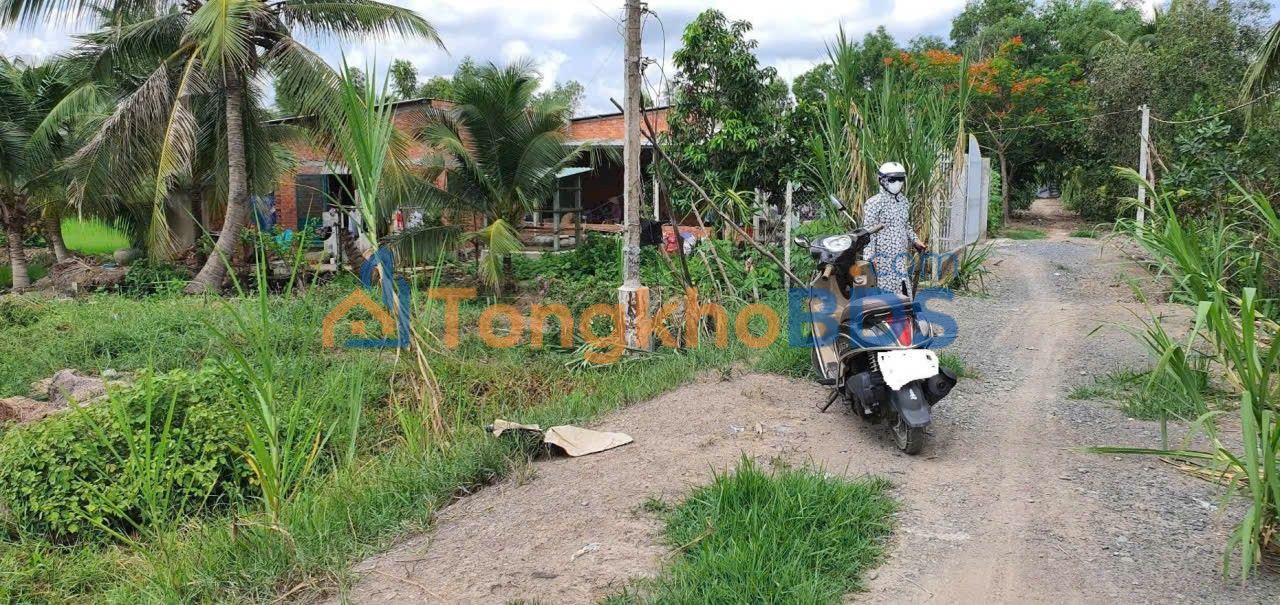 Đất thổ sổ hồng 144m² Đức Hòa, Long An - Giá 580 triệu, ô tô tận nơi