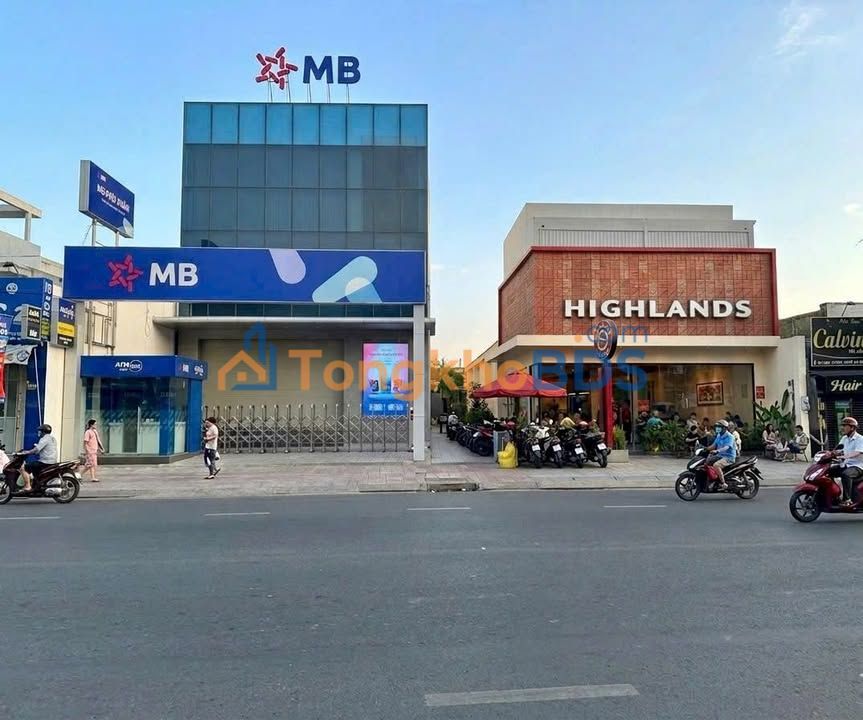 Nhà phố Huỳnh Tấn Phát 700m² 205 triệu - Cho thuê ngay