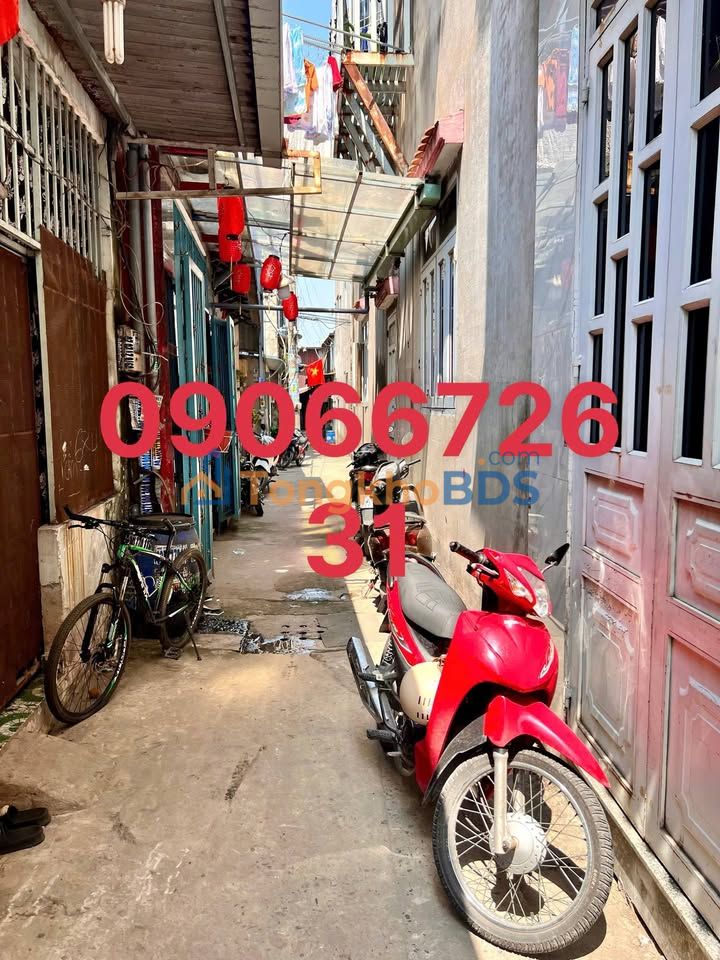 Nhà Hẻm Thông Phan Thị Tư, Bình Chánh - 32m² Giá 1.1 Tỷ, Hướng Nam