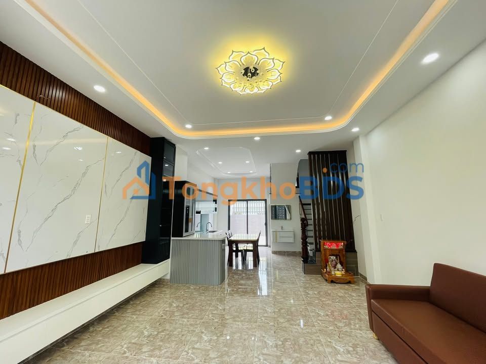 Nhà Phố Tăng Nhơn Phú A, Thủ Đức - 100m², 3PN, Sổ Hồng Riêng - Giá 7.5 Tỷ