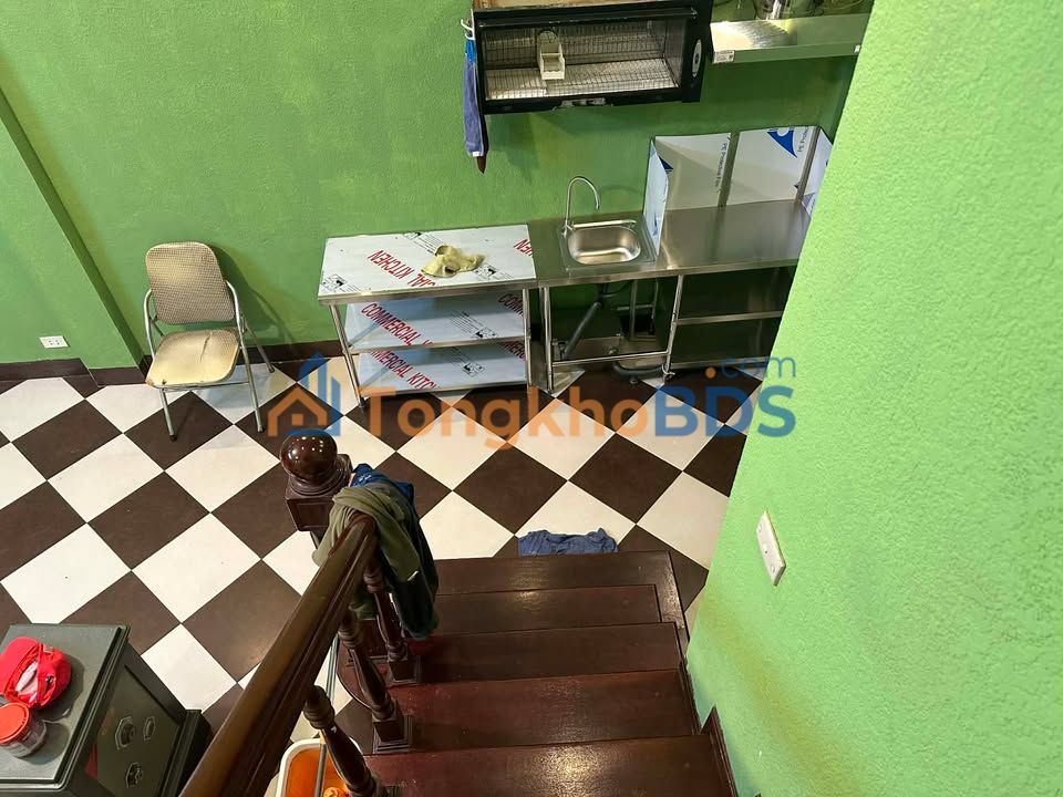 Nhà riêng Ngõ 204B Đội Cấn 36m² 13 triệu - Chính chủ cho thuê