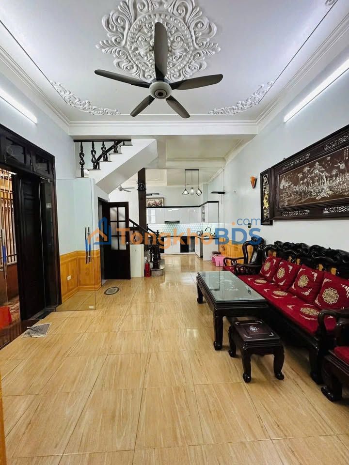 Nhà nguyên căn Thịnh Liệt 80m2 14 triệu - Full nội thất