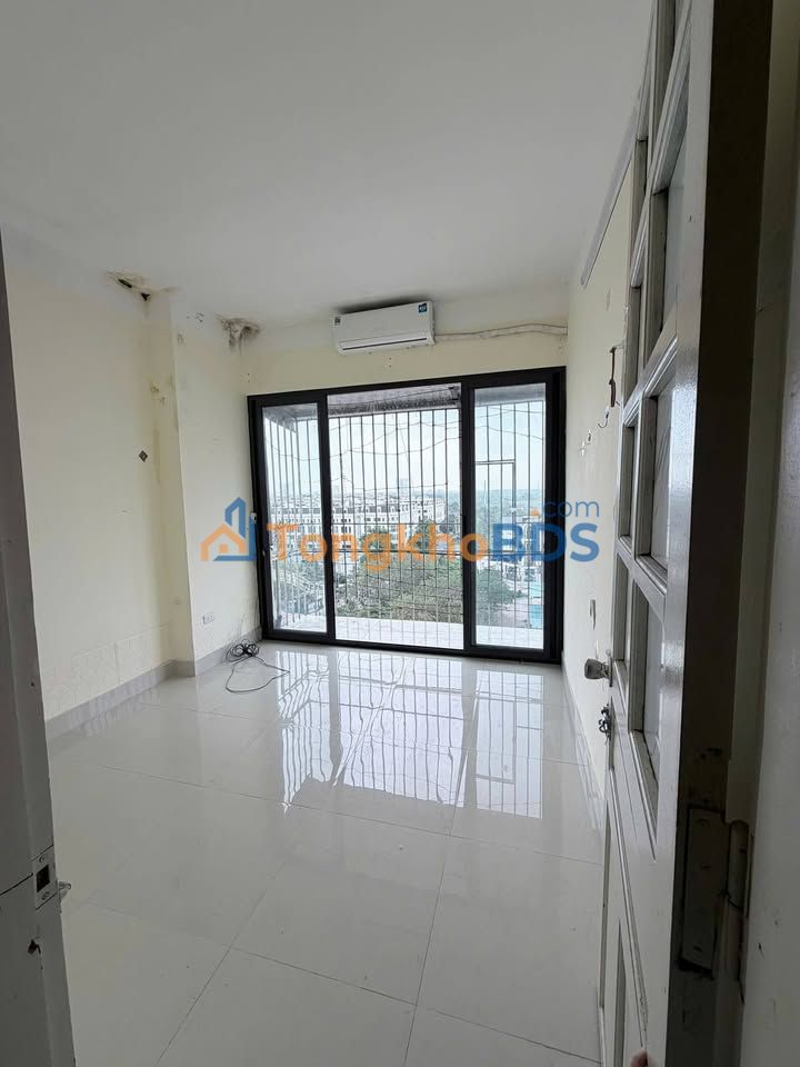 Căn hộ Đền Lừ Hoàng Mai 70m² giá 8.3 triệu - View đẹp