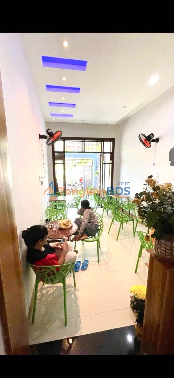 Nhà 3 mê Nguyễn Thái Học 72m² 7.5 tỷ - Ô tô vào tận nhà