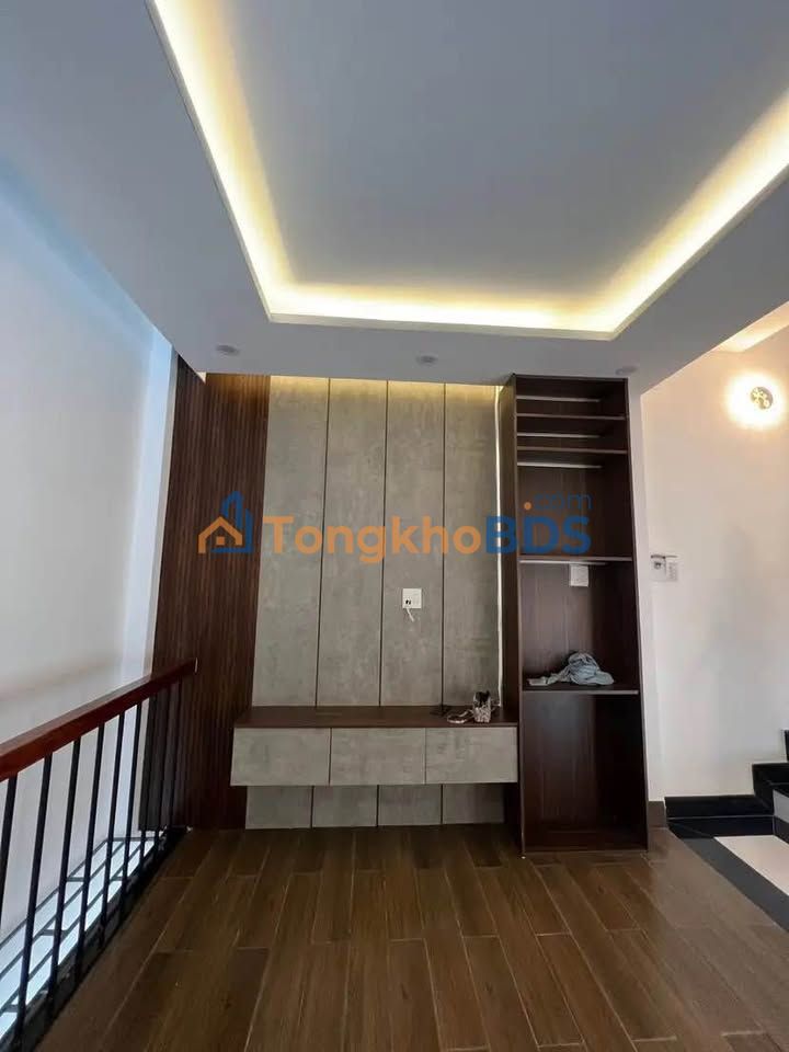 Nhà Mặt Tiền Hà Thanh, Quy Nhơn - 40m² 3 Tầng, Giá 3 Tỷ