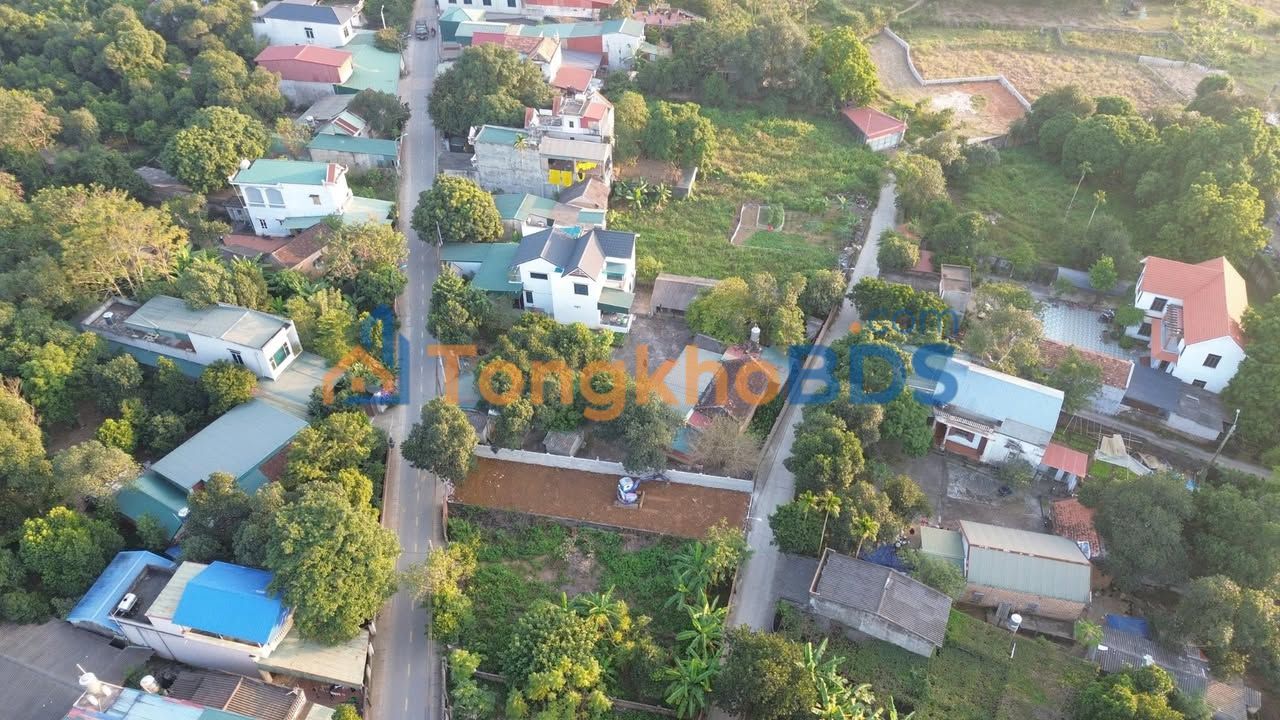 Đất nền Sơn Tây 190m² giá thỏa thuận - Vị trí đẹp