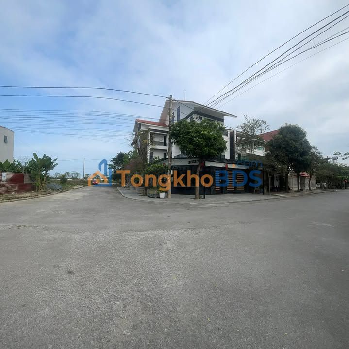 Bán Gấp Biệt Thự Full Nội Thất & Khách Sạn 23 Phòng P. Quảng Châu, Sầm Sơn - 16 Tỷ