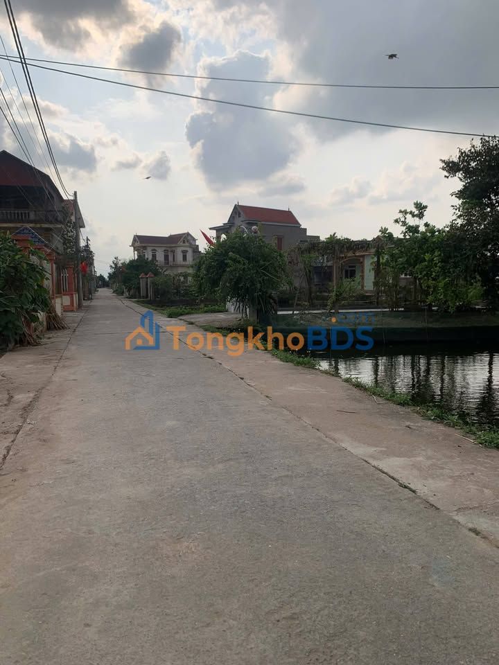 Đất thổ cư Thôn Bồng Lai 77m² 1 tỷ - Sổ đỏ chính chủ