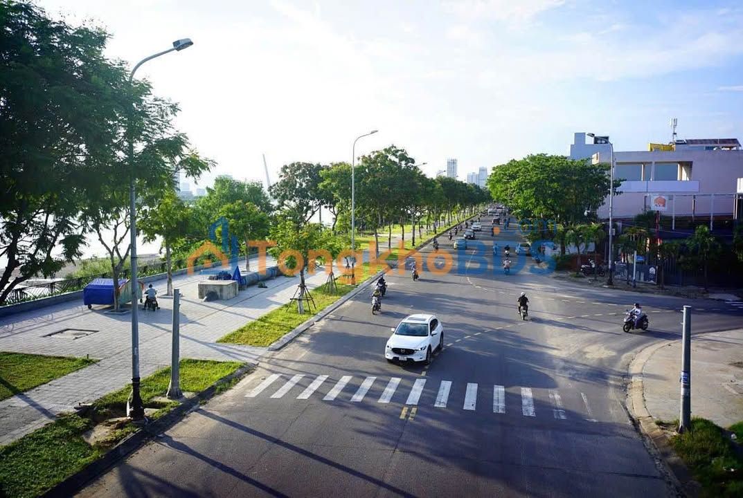 Nhà Mỹ An 23 Đà Nẵng 88m² giá 8.9 tỷ - Ô tô vào tận nhà