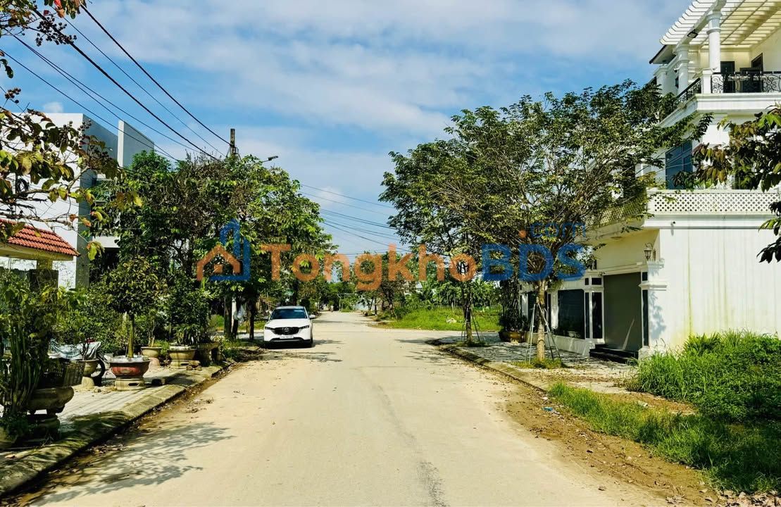 Nhà mặt tiền Nguyễn Viết Song Huế 107m² 2x tỷ - Giá tốt hiếm có