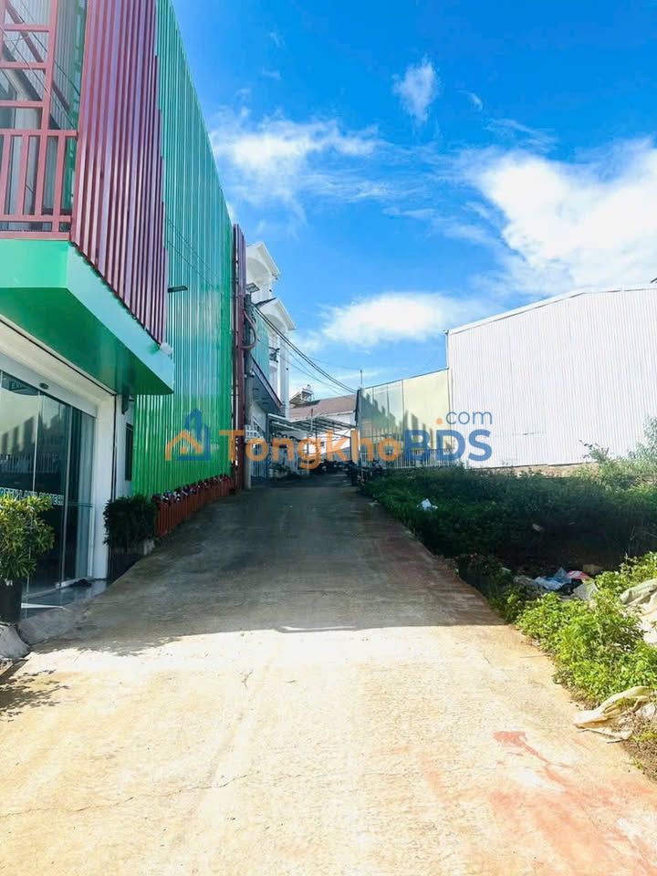 Đất Nền Đà Lạt 338m² Mặt Tiền 18m - Sổ Đỏ Sẵn Sàng Xây Biệt Thự