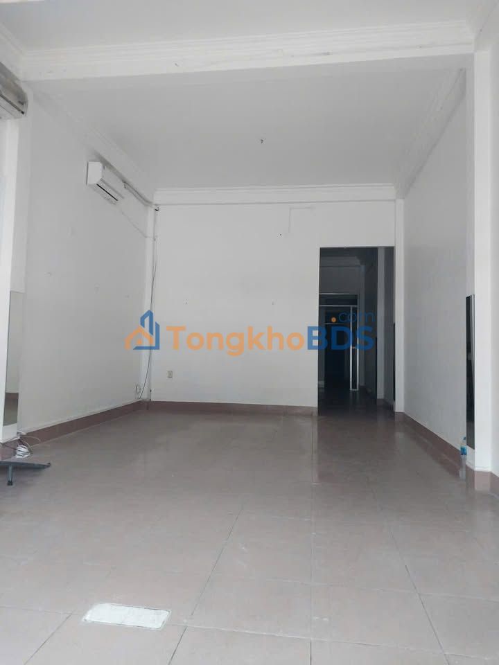 Nhà nguyên căn 2/4 Ninh Hòa 130m² - Sẵn sàng ở ngay