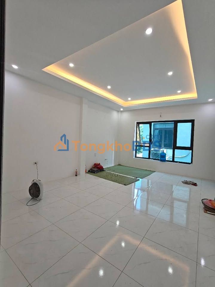 Nhà Yên Nội, Hoài Đức 40m² - Ô tô đỗ cửa, 6.2 tỷ