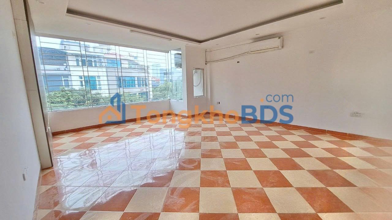 Văn phòng Trần Kim Xuyến 50m² 8 triệu - Sẵn sàng làm việc