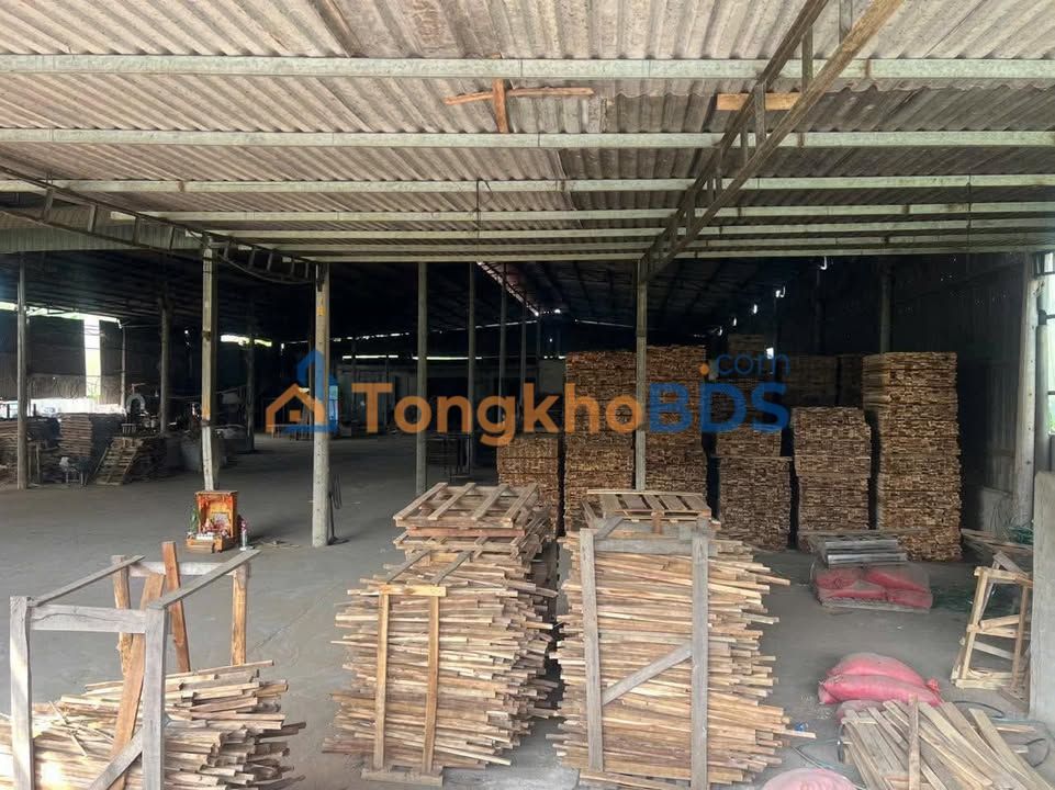 Cho thuê xưởng 2000m² Bắc Tân Uyên - Sẵn lò sấy, điện 3 pha