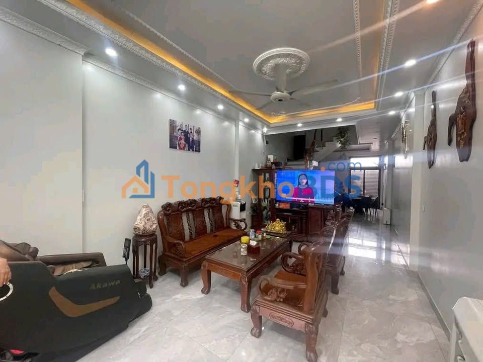 Cho thuê nhà mặt ngõ to Đà Nẵng 220m² - 3PN full nội thất