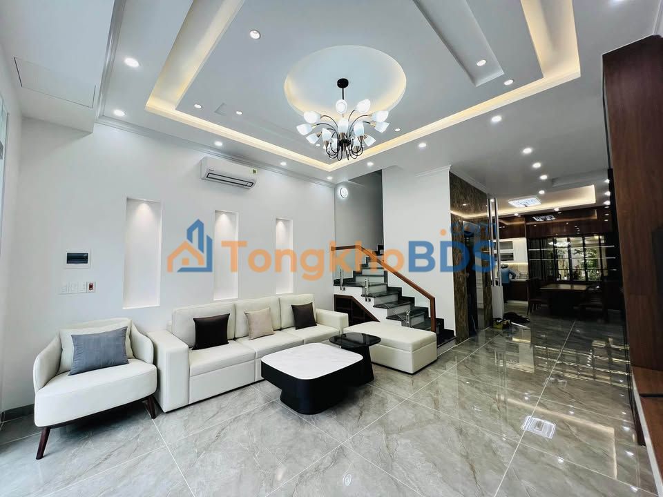 Nhà riêng Quận Hồng Bàng 65m² 8,2 tỷ - Ô tô vào tận nhà