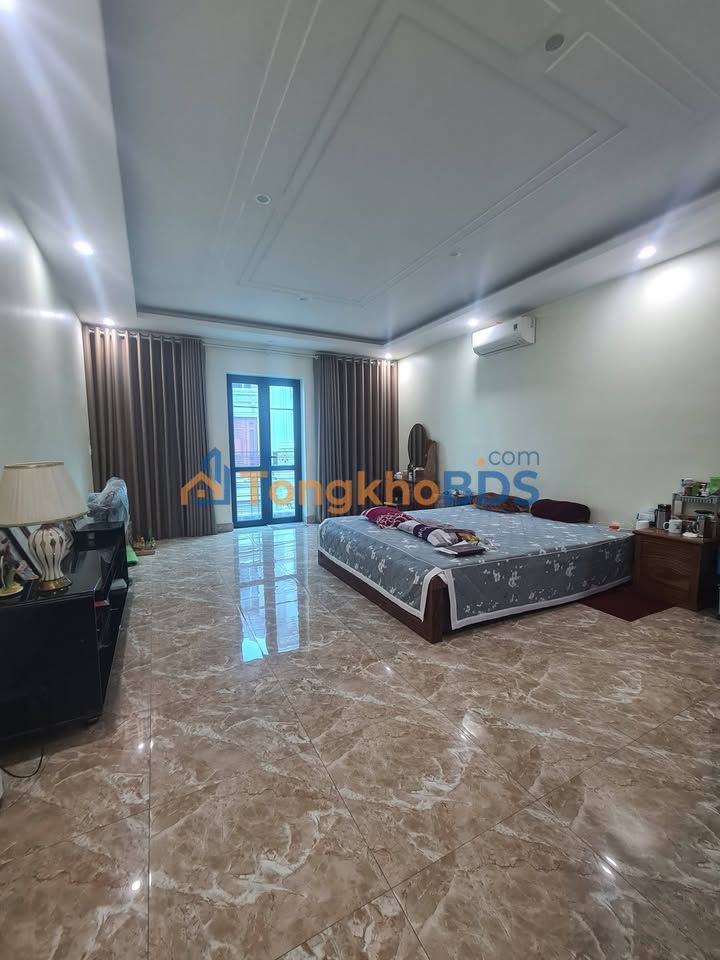 Nhà Thiên Lôi Lê Chân 80m² giá 9 tỷ - Ô tô đỗ cửa