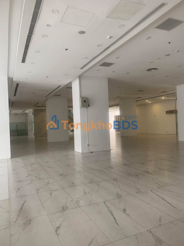 Shop Đào Duy Anh 600m² giá 100tr - Mặt tiền kinh doanh