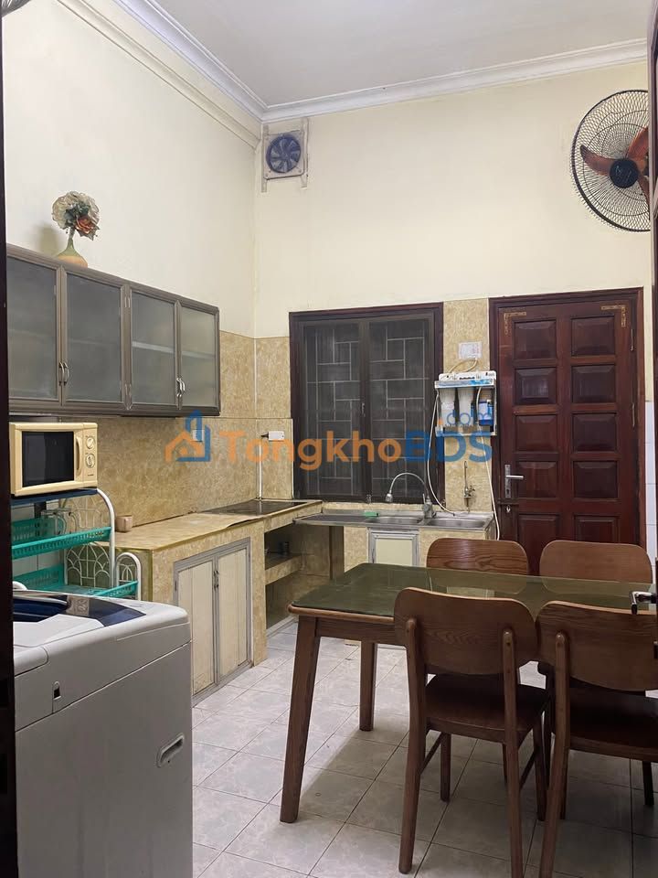 Nhà cho thuê Đê La Thành 50m² 12 triệu/tháng - Sẵn sàng ở ngay