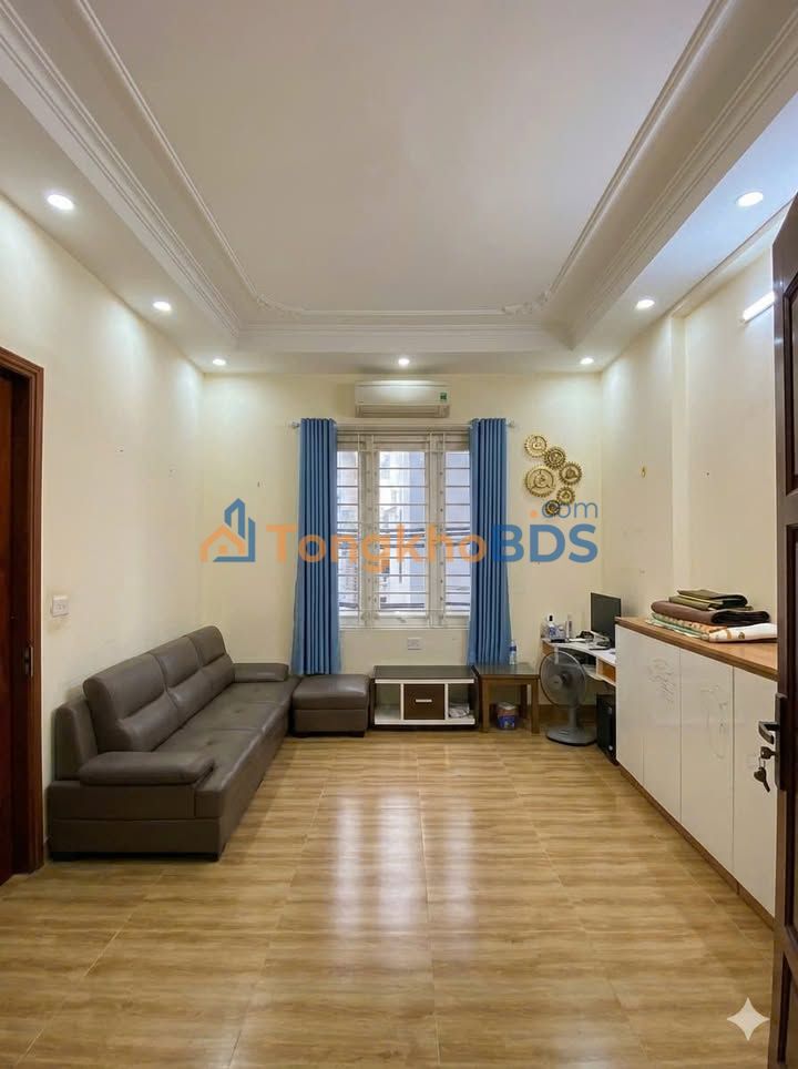 Cho thuê căn hộ Hồ Tùng Mậu, 36m² x 5 tầng, 3 ngủ khép kín - Sẵn sàng ở ngay!