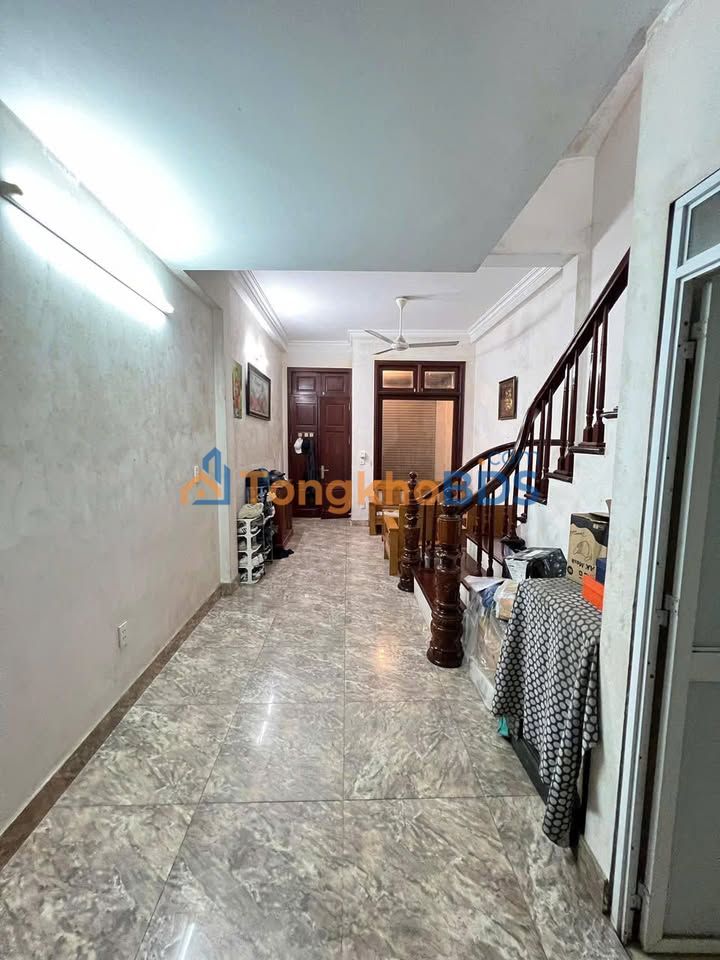 Nhà nguyên căn Vĩnh Hưng 147m² giá 3tr/phòng - Sẵn sàng ở ngay