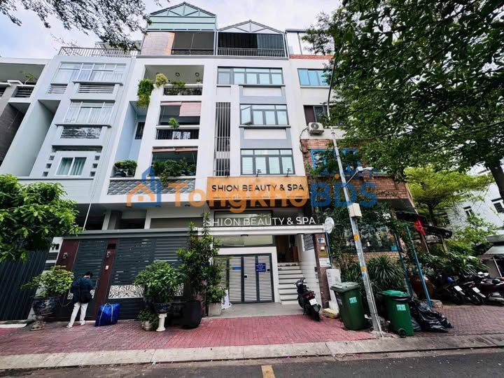 Nhà phố Kim Sơn Q7 100m² 2 tỷ - Full nội thất