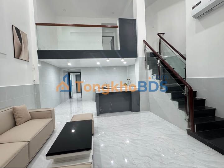 Nhà riêng Phước Kiển 68m2 giá 4 tỷ - Oto vào tận nhà