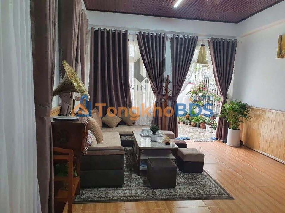 Nhà Mặt tiền Ngô Thì Nhậm Đà Lạt - 98m² - 8.5 Tỷ - Sổ Riêng