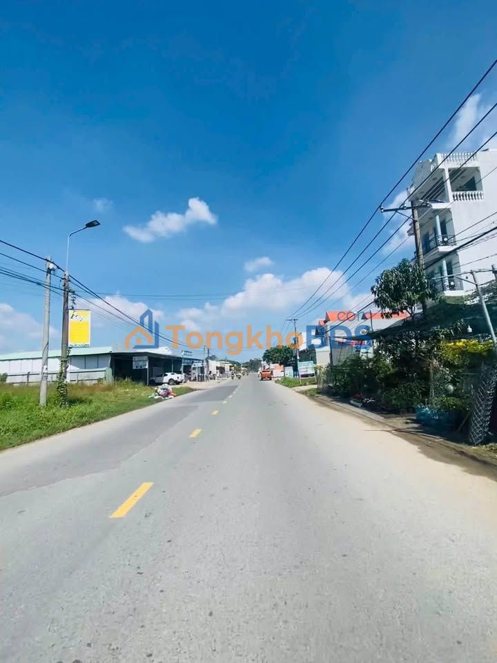 Nhà mặt tiền Thạnh Phú 18.9 tỷ - Mặt tiền kinh doanh