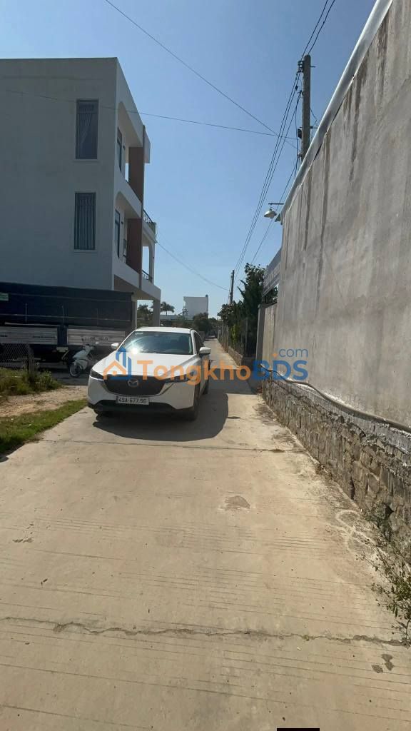 Bán Gấp 2 Lô Liền Kề Đức Trọng - 230m² TC - Cách Thống Nhất 100m - 1.4 Tỷ