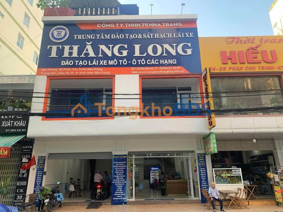 Nhà mặt tiền Phan Chu Trinh 205m²/55 triệu - Cho thuê ngay