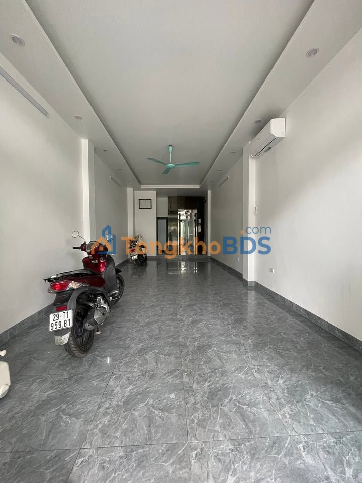 Văn phòng Dương Nội 240m² 18-24 triệu - Vị trí trung tâm