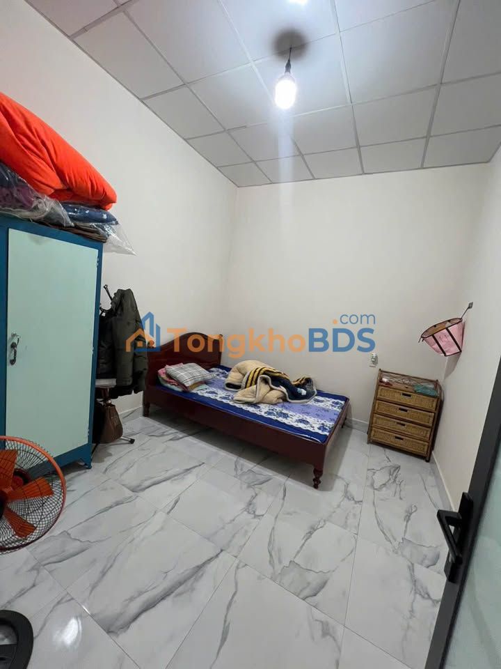 Nhà Nguyên Tử Lực P8 Đức Trọng 100m² 1.7 tỷ - Ô tô vào nhà