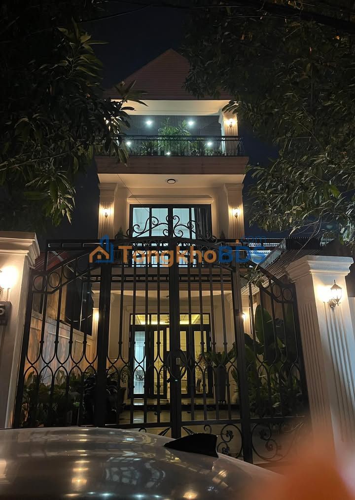 Nhà Nguyễn Trường Tộ Vinh 173m² 12.5 tỷ - Ô tô vào nhà