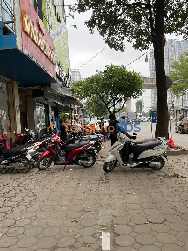 Nhà phố Trần Vỹ Cầu Giấy 75m² 4 tỷ - Mặt tiền kinh doanh