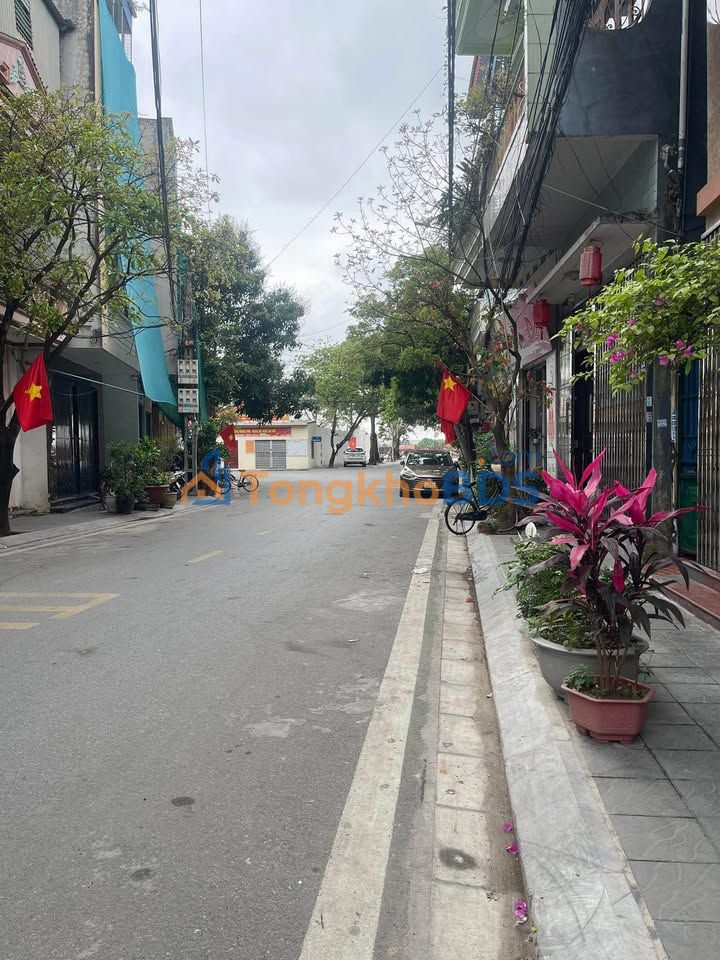 Nhà 3 tầng Lê Hồng Phong 52m² giá 3,7 tỷ - Chính chủ bán