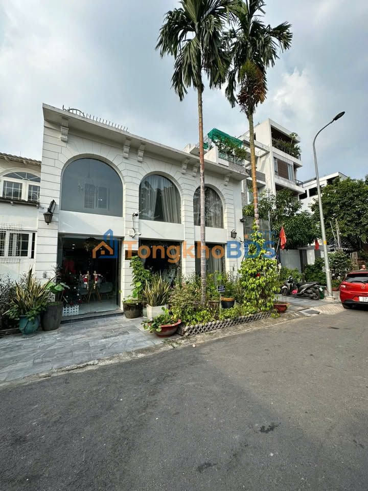 Townhouse Ba Vì Q.10 300m² 75 tỷ - Mặt tiền kinh doanh