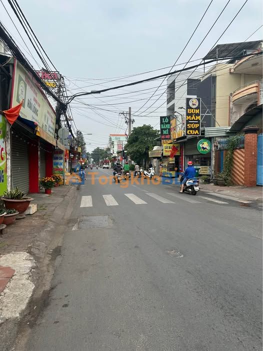 Đất Lô Góc Nguyễn Duy Trinh, Q9 - 310m² Ô tô Tránh, Sổ Vuông Đẹp