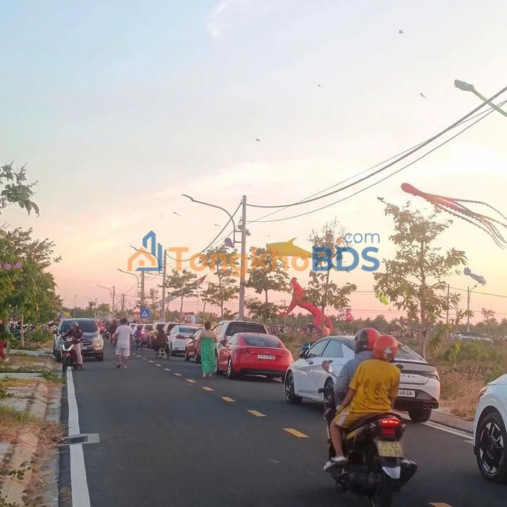 Đất nền góc 2 mặt tiền KCN Phú Thuận, Bến Tre - 222m², 1.55 tỷ