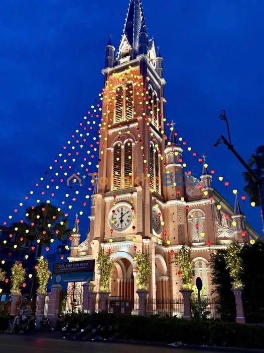 Nhà phố Đinh Công Tráng Q1 109m² 28.5 tỷ - Ô tô vào nhà