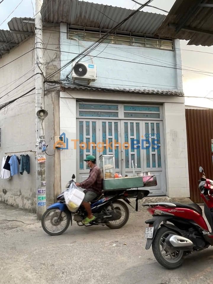 Nhà riêng Binh Chanh 26m2 1,05 tỷ - Ô tô vào tận nhà