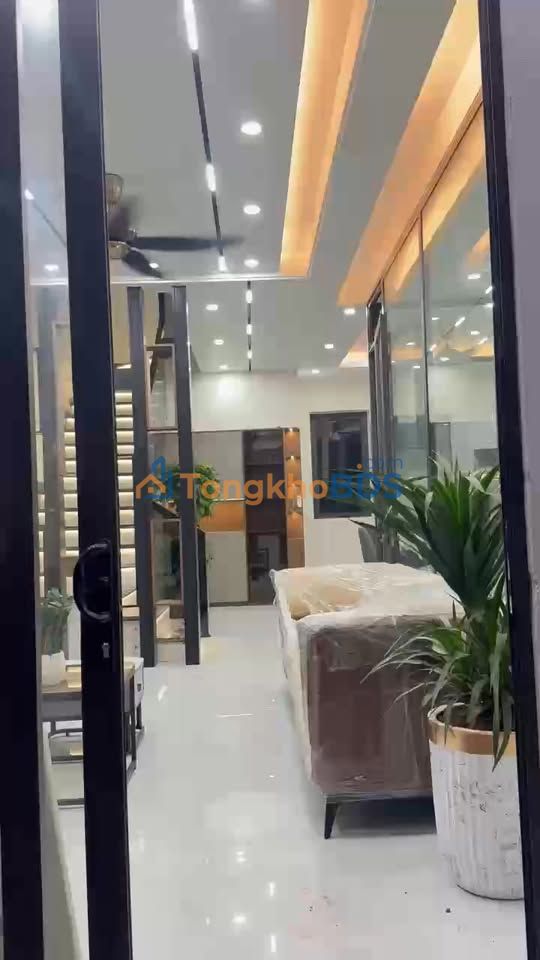 Nhà riêng Minh Phương Việt Trì 70m² giá 4 tỷ - Ô tô vào tận nhà