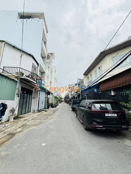 Nhà hẻm Lê Văn Quới Tân Phú 120m2 giá 5 tỷ - Chính chủ bán