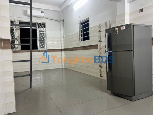 Phòng Trọ Quận 11 Giá 3.8 Triệu - Thoáng Mát, An Ninh, Gần Chợ Bình Thới