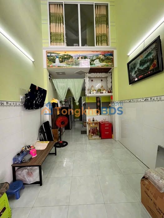 Nhà Cho Thuê 30m² Mặt Tiền Trần Quý, Quận 11 - Giá 7.5 Triệu/Tháng