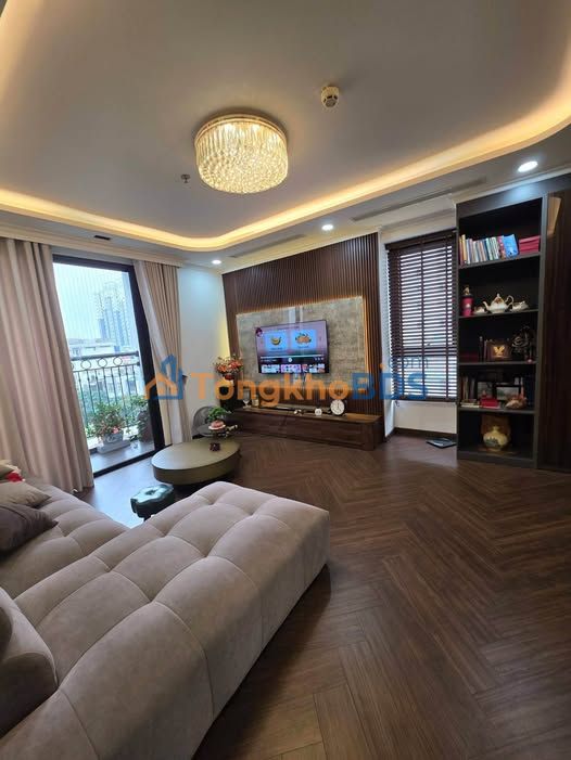Cho thuê căn hộ Times City 193m² - 3PN, 2 Slot Oto, Sẵn Sàng Ở Ngay