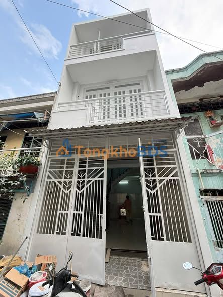 Nhà 3 Lầu Hẻm Xe Tải Lê Văn Quới, Bình Tân - 10 Triệu/Tháng