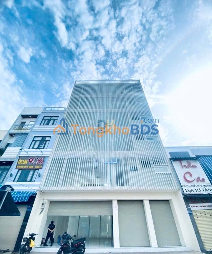 Nhà mặt tiền cho thuê CMT8 Tân Bình 110m² - Ô tô vào tận nhà