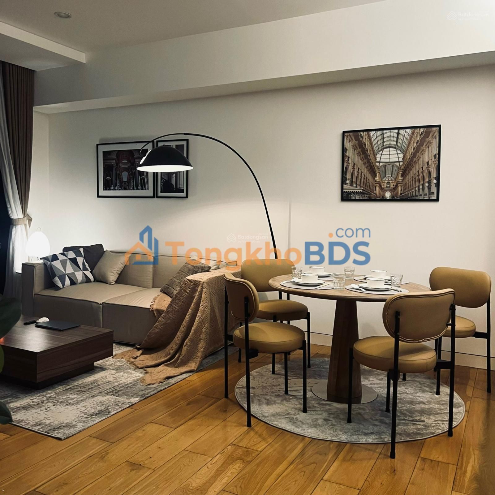 Căn hộ IPH Cầu Giấy 93m² 22 triệu - View đẹp